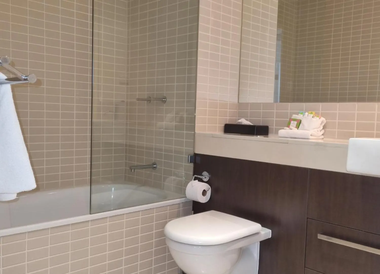 Cairns Private Apartments 4*,  Australia